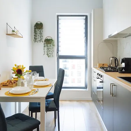 Blue Dream Apartment Plaza Mall & Afi Cotroceni And Free Private Parking-2
